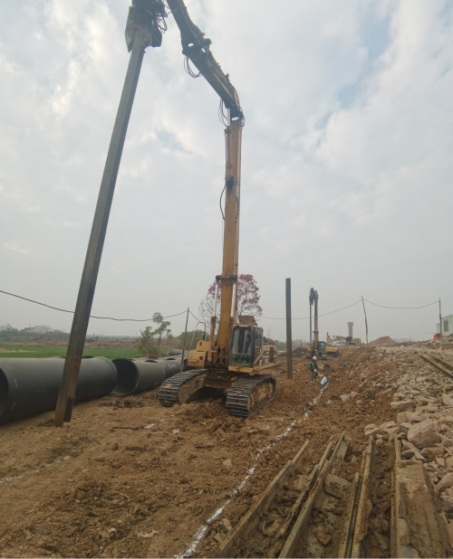 战雪天 抢工期 全力加快项目建设